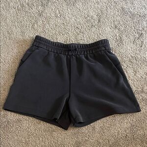 lululemon Softstreme High Rise Shorts 4” in Black